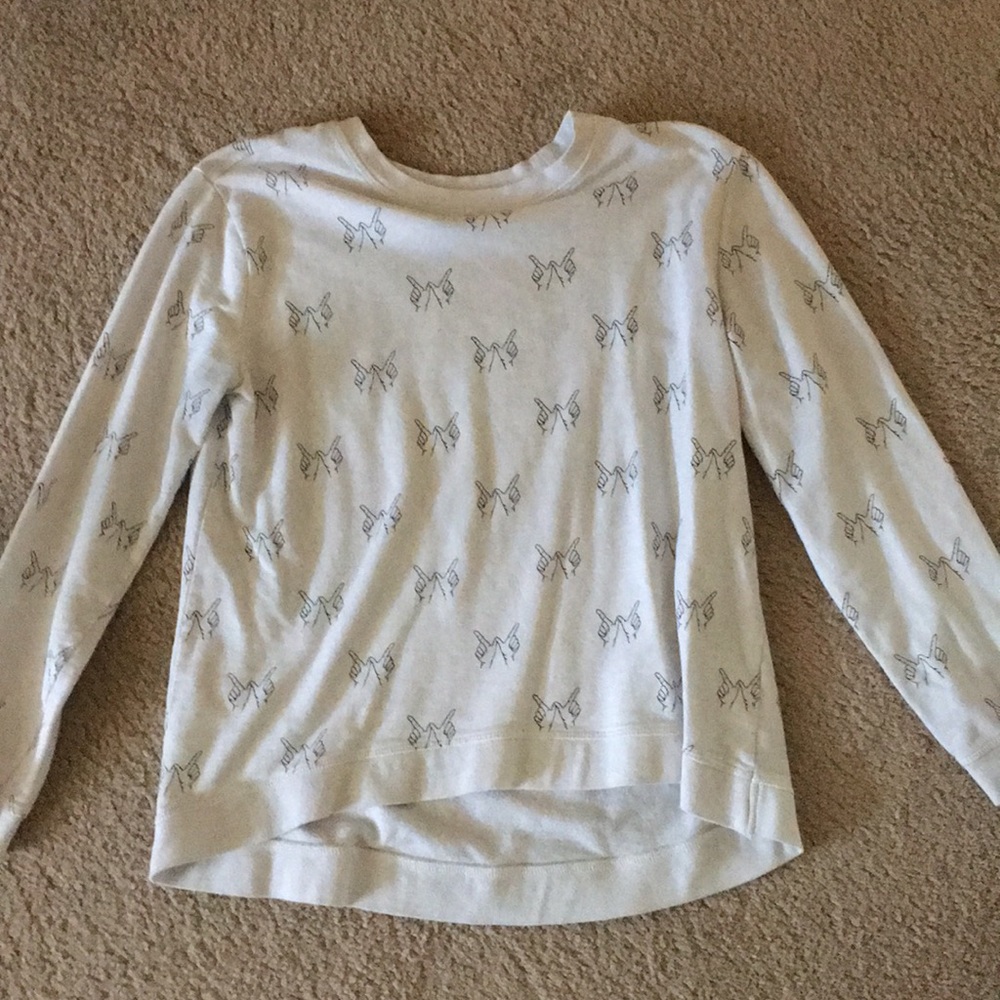 “Win” sweater